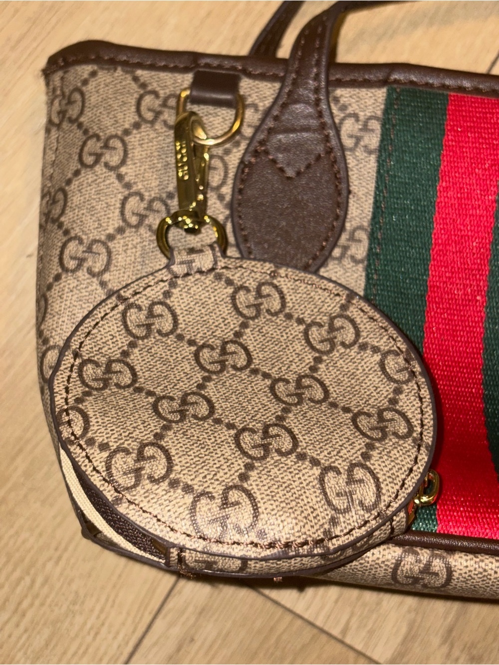 Beige/Green/Red Mini Tote with Coin Pouch - Picture 5 of 10